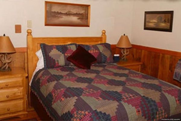 Hotel PINE VALLEY LODGE (Halfway)